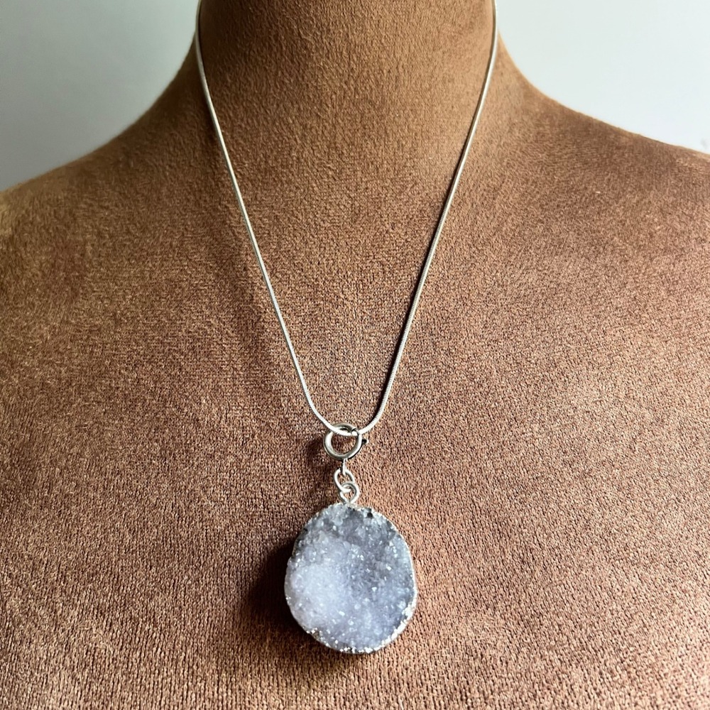 Silver Tone Raw Quartz Druzy Pendant Necklace 18-21 Inch Adjustable Cottagecore
